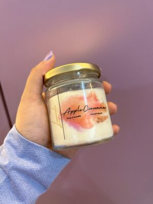 100% Soywax - Apple Cinnamon Scented Candle